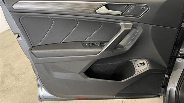 2024 Volkswagen Tiguan SEL R-Line 4Motion