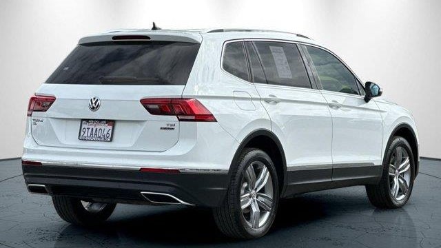 2018 Volkswagen Tiguan 2.0T SEL Premium 4Motion