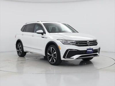 Photo of a 2023 Volkswagen Tiguan AWD SEL R-LINE 4motion 4DR SUV for sale
