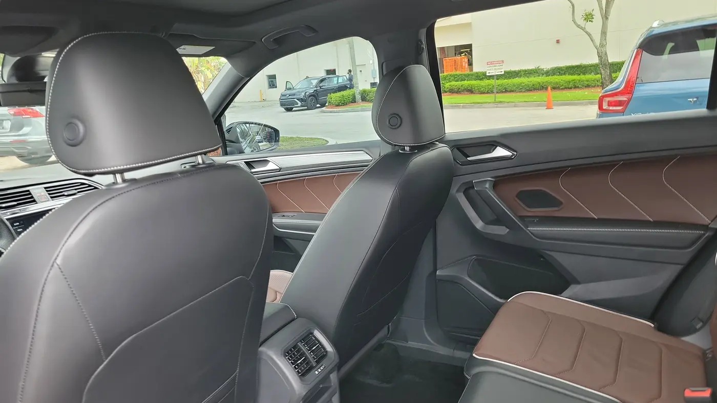 2024 Volkswagen Tiguan SEL R-Line 4Motion