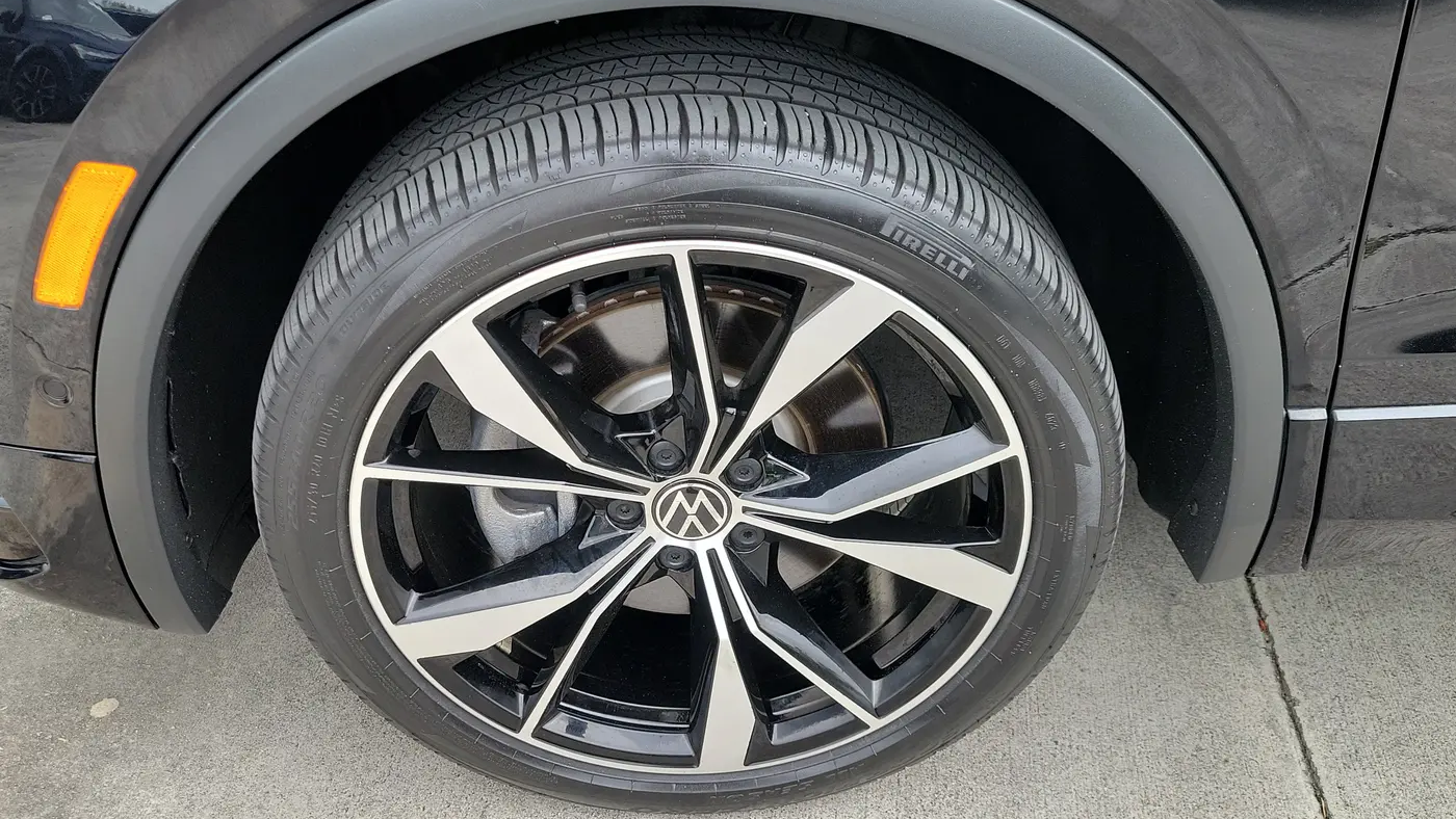2024 Volkswagen Tiguan SEL R-Line 4Motion