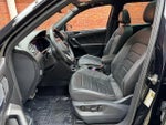 2024 Tiguan Thumbnail 23