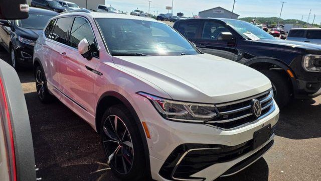 2024 Volkswagen Tiguan SEL R-Line 4Motion