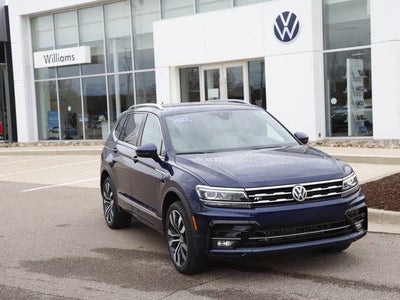 Photo of a 2021 Volkswagen Tiguan AWD SEL Premium R-LINE 4motion 4DR SUV for sale
