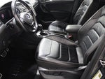 2021 Tiguan Thumbnail 5