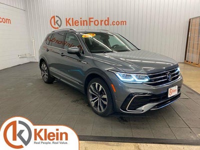 Photo of a 2022 Volkswagen Tiguan AWD SEL R-LINE 4motion 4DR SUV for sale