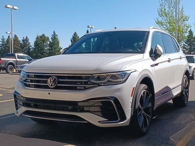 Photo of a 2022 Volkswagen Tiguan AWD SEL R-LINE 4motion 4DR SUV for sale