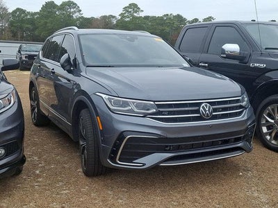 Photo of a 2024 Volkswagen Tiguan AWD SEL R-LINE 4motion 4DR SUV for sale
