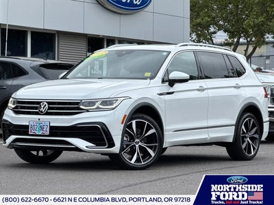 Photo of a 2022 Volkswagen Tiguan AWD SEL R-LINE 4motion 4DR SUV for sale