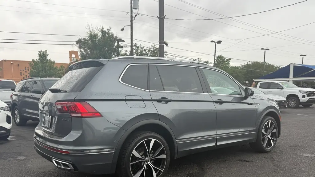 2022 Volkswagen Tiguan SEL R-Line 4Motion