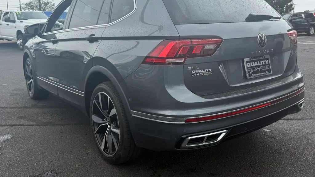 2022 Volkswagen Tiguan SEL R-Line 4Motion