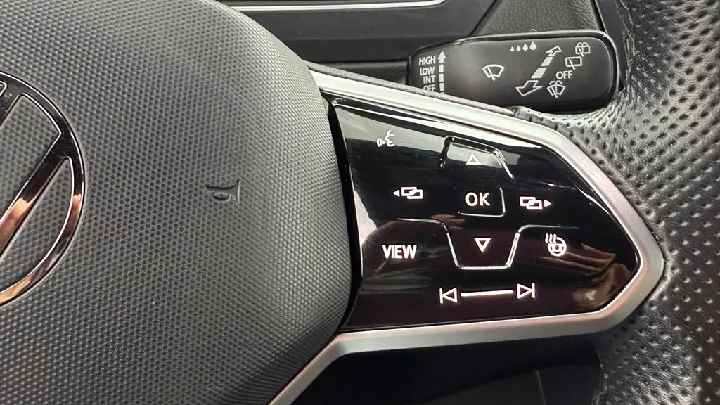 2022 Volkswagen Tiguan SEL R-Line 4Motion