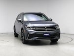 2022 Tiguan Thumbnail 5