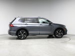 2022 Tiguan Thumbnail 7