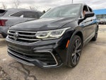 2022 Tiguan Thumbnail 1
