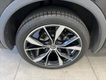 2022 Tiguan Thumbnail 9