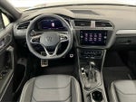 2022 Tiguan Thumbnail 32