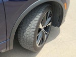 2023 Tiguan Thumbnail 8
