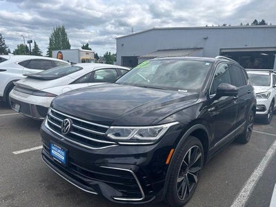 Photo of a 2023 Volkswagen Tiguan AWD SEL R-LINE 4motion 4DR SUV for sale