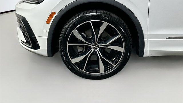 2024 Volkswagen Tiguan SEL R-Line 4Motion