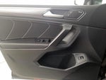 2022 Tiguan Thumbnail 12