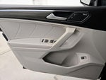 2023 Tiguan Thumbnail 12