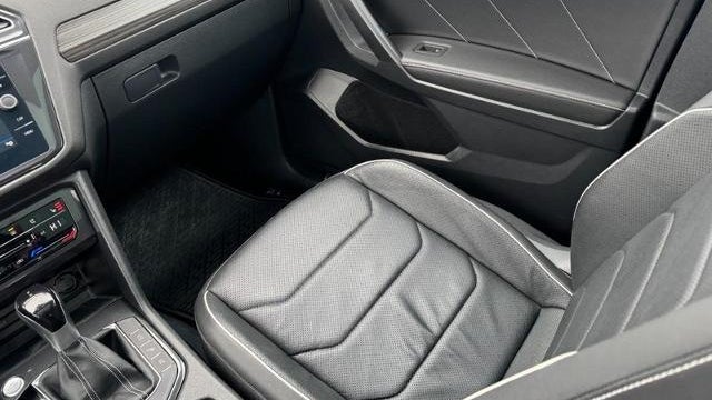 2023 Volkswagen Tiguan SEL R-Line 4Motion