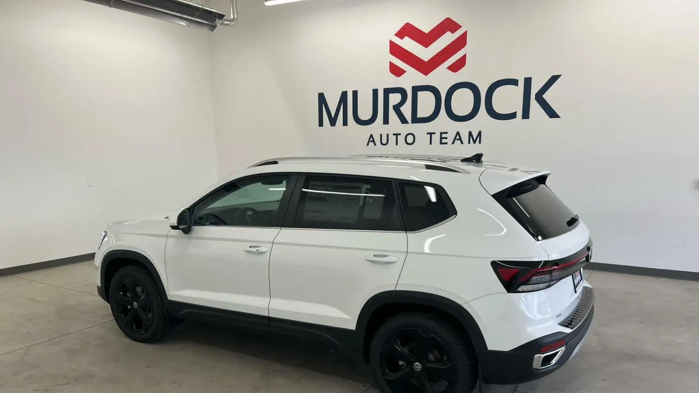 2026 Volkswagen Taos SEL 4Motion