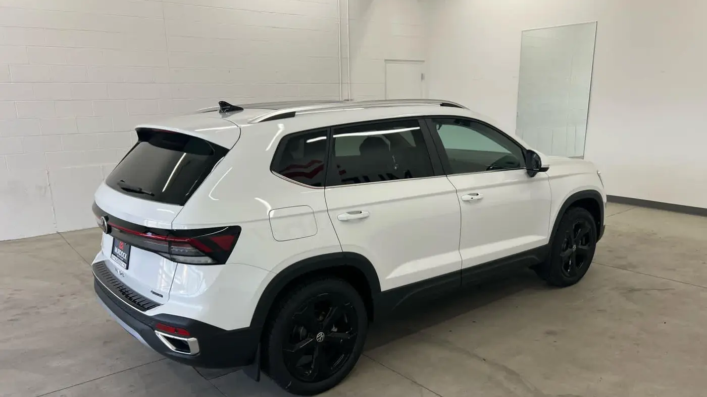 2026 Volkswagen Taos SEL 4Motion