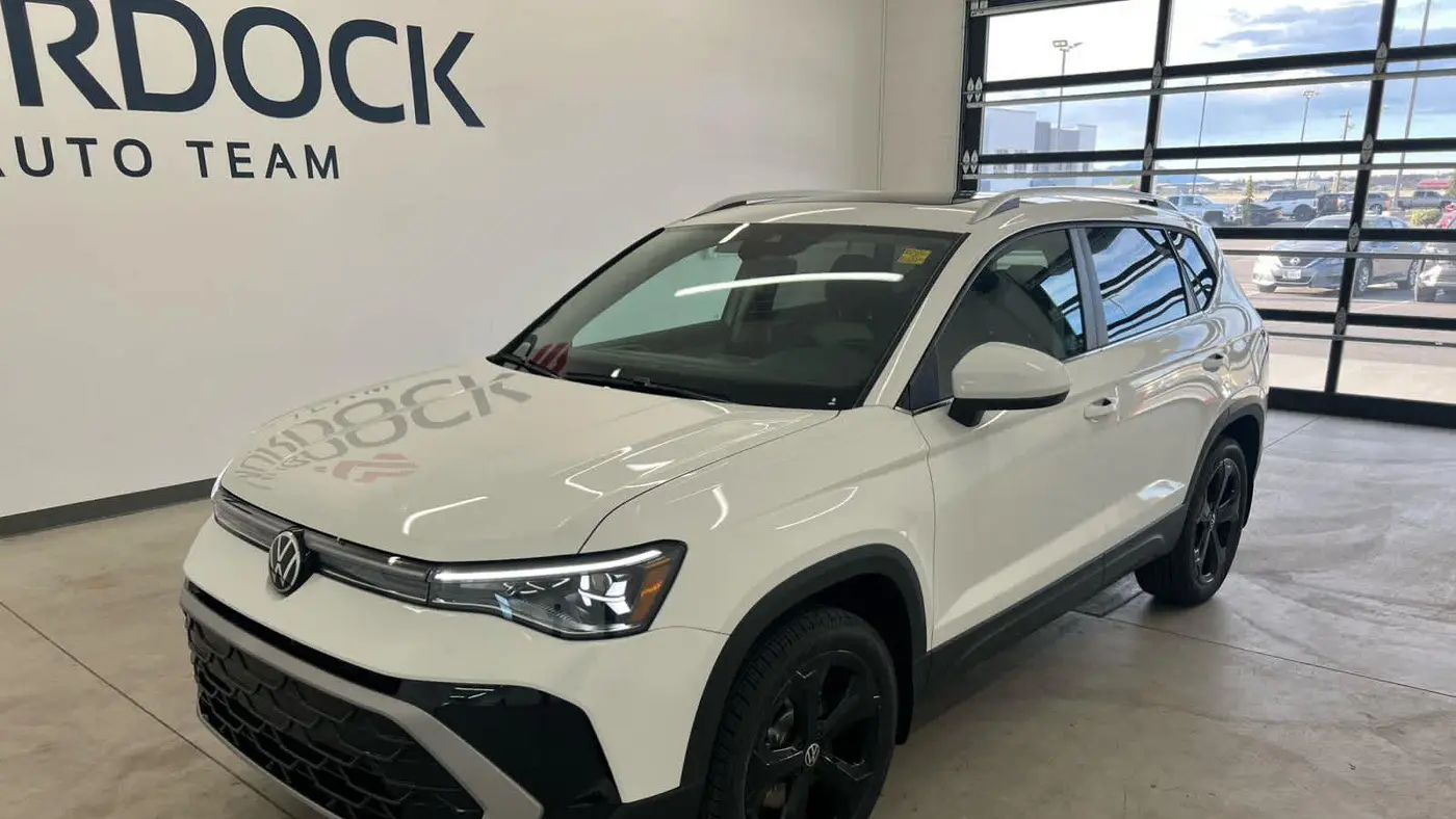 2026 Volkswagen Taos SEL 4Motion