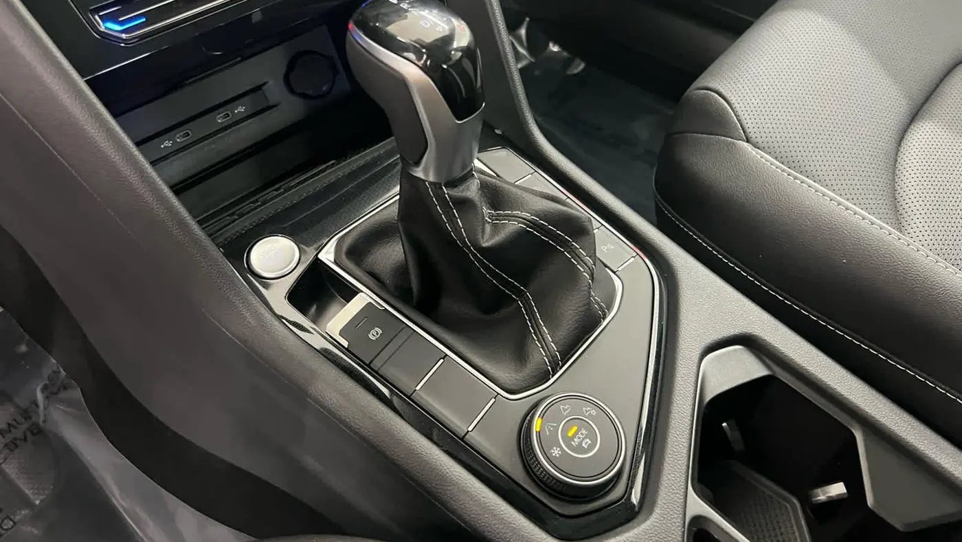 2026 Volkswagen Taos SEL 4Motion