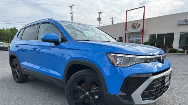 Preowned 2025 Volkswagen Taos SEL 4Motion for Sale