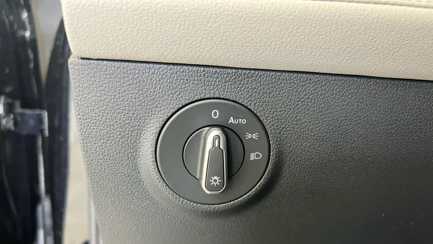 2026 Volkswagen Taos SEL 4Motion