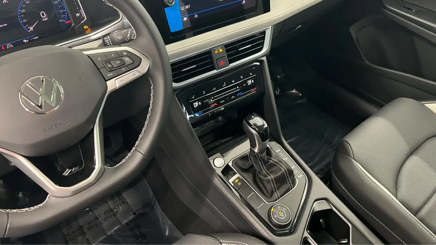 2026 Volkswagen Taos SEL 4Motion