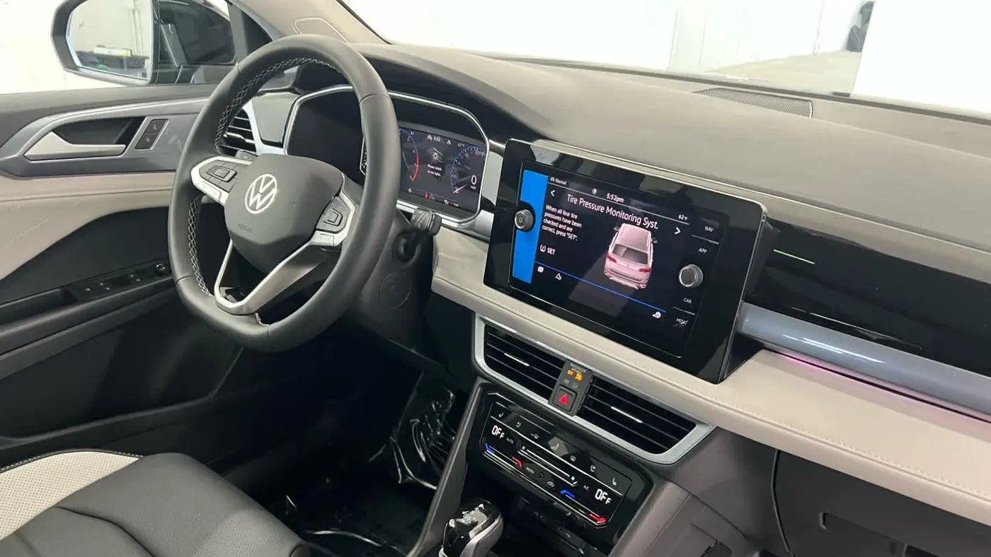 2026 Volkswagen Taos SEL 4Motion
