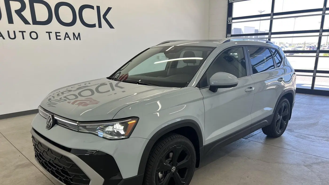 2026 Volkswagen Taos SEL 4Motion