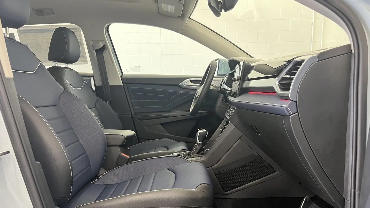 2026 Volkswagen Taos SEL 4Motion