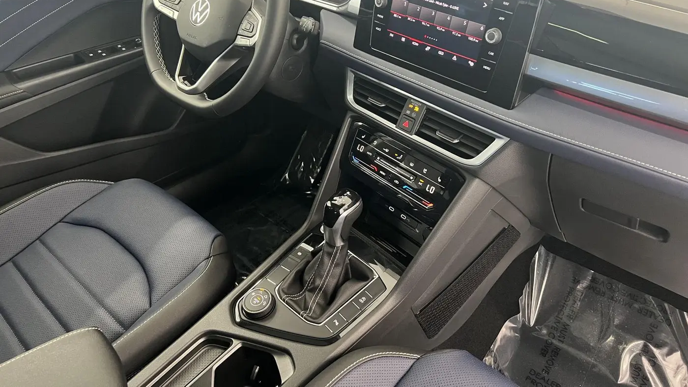 2026 Volkswagen Taos SEL 4Motion