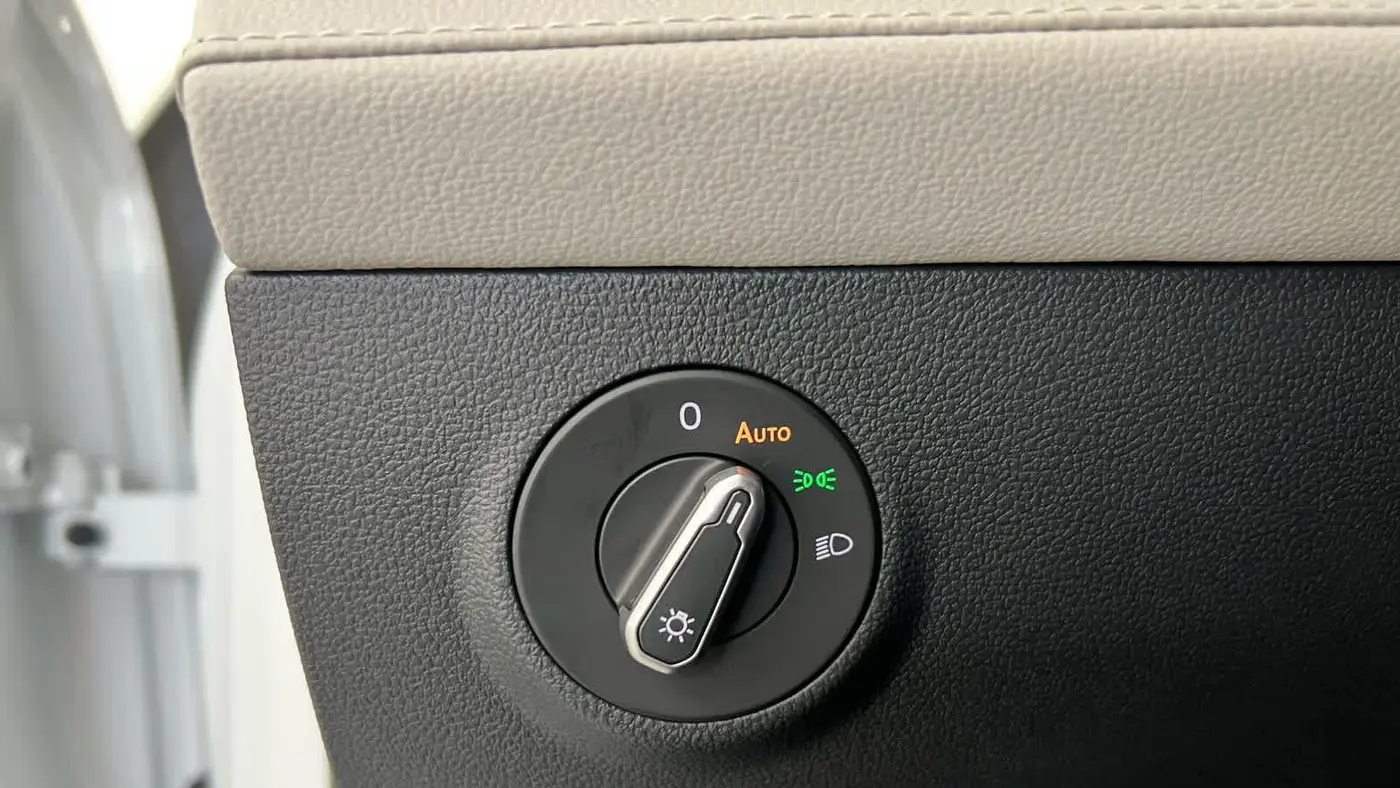 2026 Volkswagen Taos SEL 4Motion