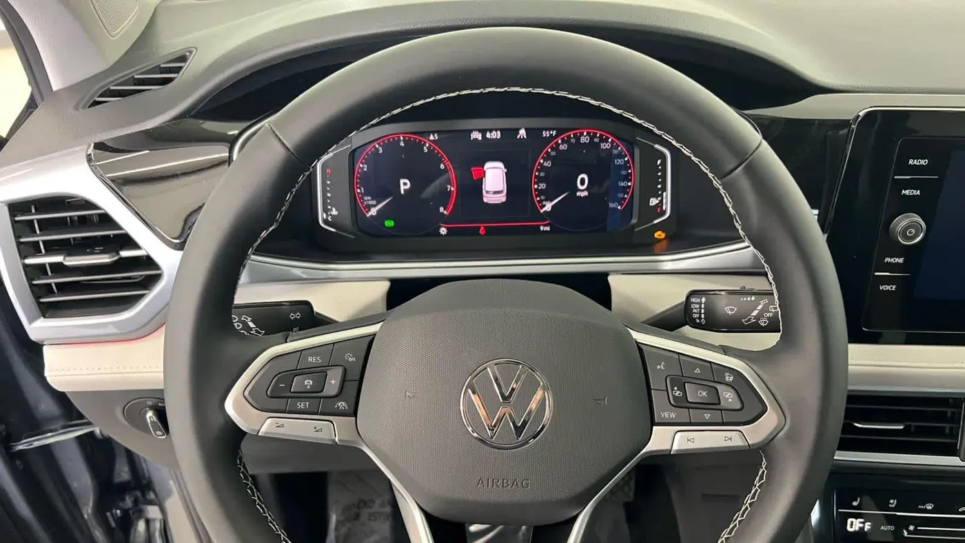 2026 Volkswagen Taos SEL 4Motion