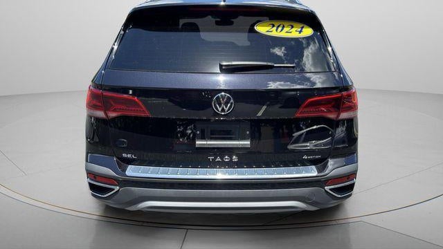 2024 Volkswagen Taos SEL 4Motion