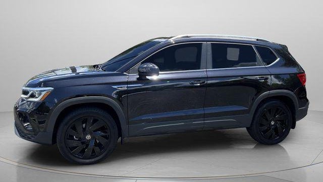 2024 Volkswagen Taos SEL 4Motion