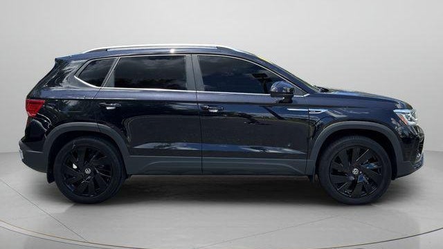 2024 Volkswagen Taos SEL 4Motion