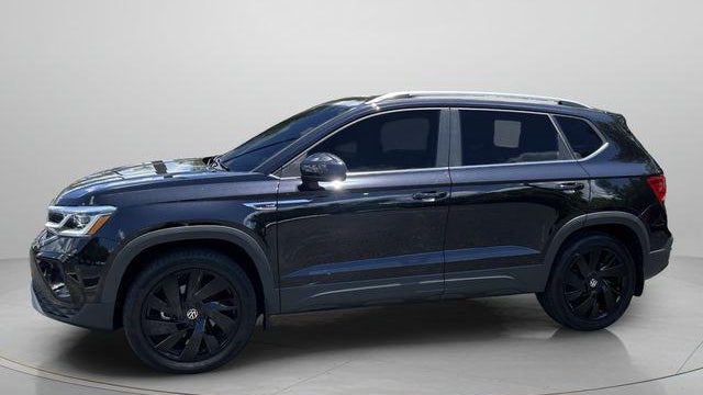 2024 Volkswagen Taos SEL 4Motion