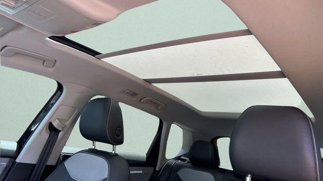 2024 Volkswagen Taos SEL 4Motion