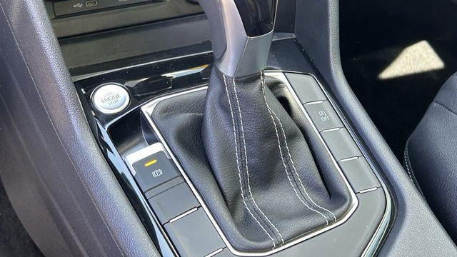 2024 Volkswagen Taos SEL 4Motion