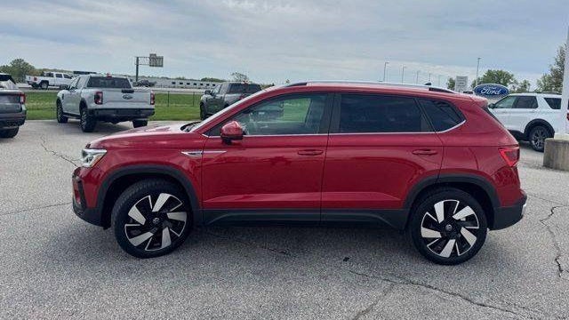 2024 Volkswagen Taos SEL 4Motion
