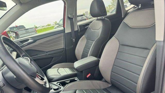 2024 Volkswagen Taos SEL 4Motion