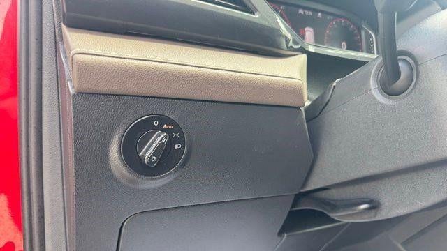 2024 Volkswagen Taos SEL 4Motion