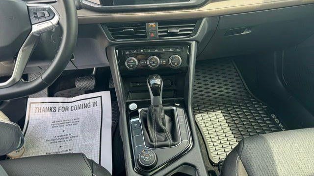 2024 Volkswagen Taos SEL 4Motion